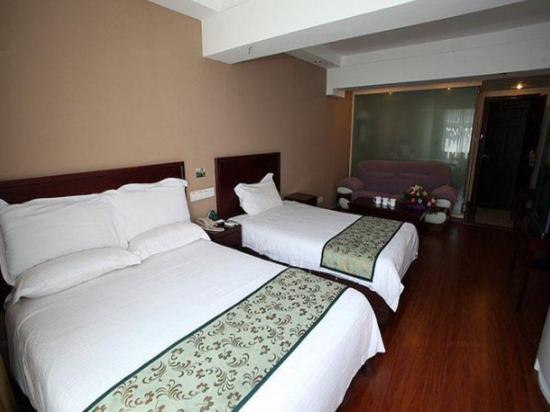 Greentree Inn Henan Luoyang Wangcheng Square Business Hotel المظهر الخارجي الصورة