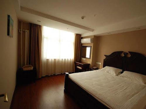 Greentree Inn Henan Luoyang Wangcheng Square Business Hotel المظهر الخارجي الصورة